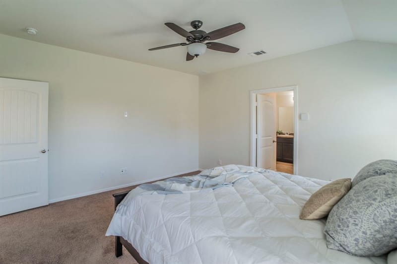 756 Walls Boulevard, Crowley TX 76036 - Photo 10