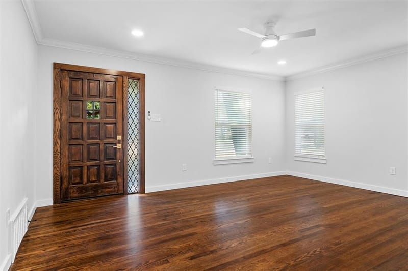 3409 Clary Avenue, Fort Worth TX 76111 - Photo 10