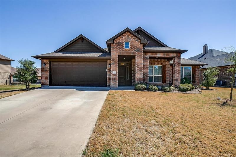 1023 Saint Andrews Drive, Burleson TX 76028
