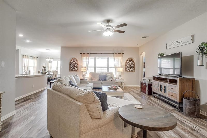 1023 Saint Andrews Drive, Burleson TX 76028 - Photo 9