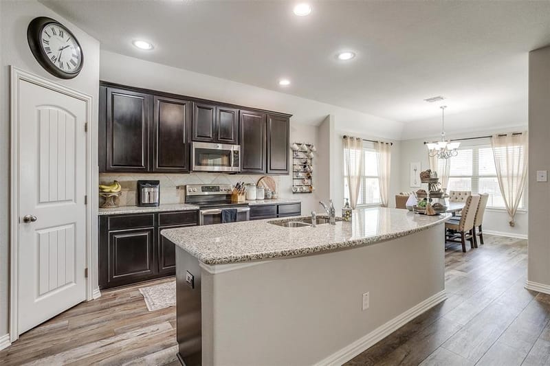 1023 Saint Andrews Drive, Burleson TX 76028 - Photo 15
