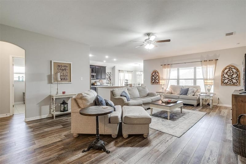 1023 Saint Andrews Drive, Burleson TX 76028 - Photo 8