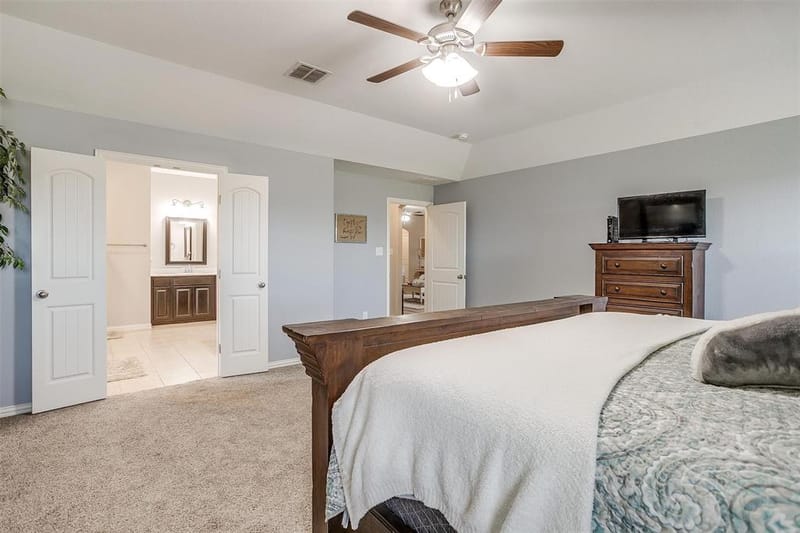 1023 Saint Andrews Drive, Burleson TX 76028 - Photo 21