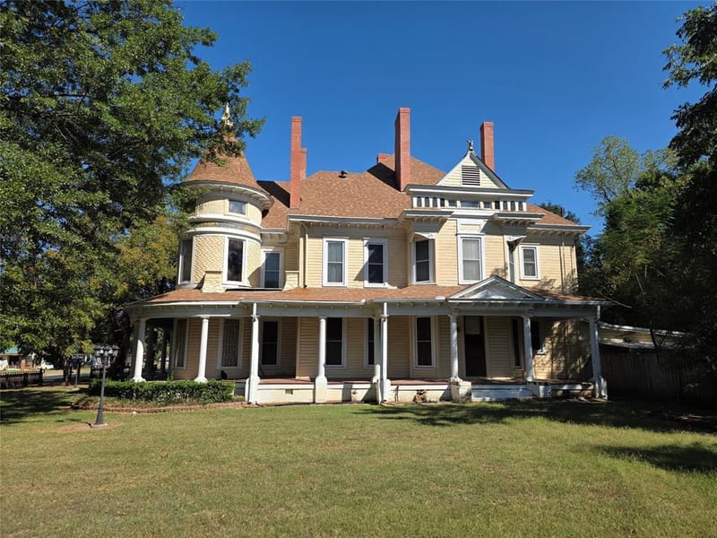 802 Fitzhugh Avenue, Paris TX 75460 - Photo 19