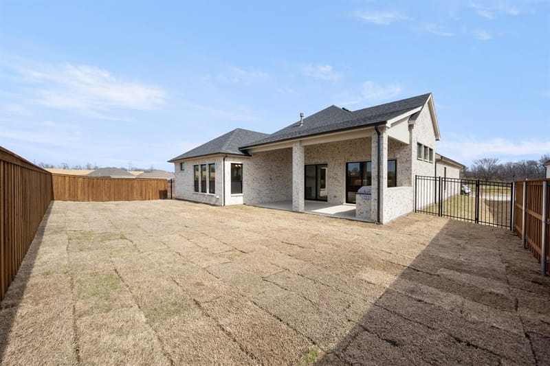 4730 Hawthorn Hills, Arlington TX 76005 - Photo 35