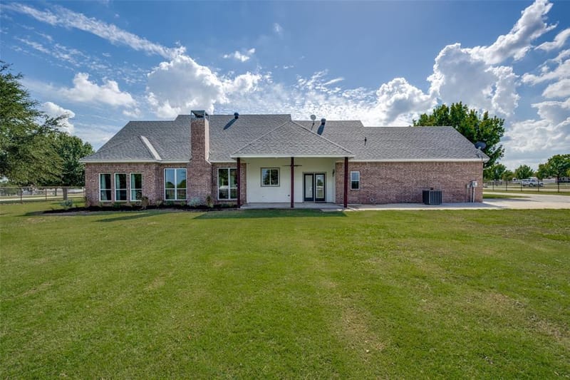 6221 Deer Run Road, Sanger TX 76266 - Photo 30