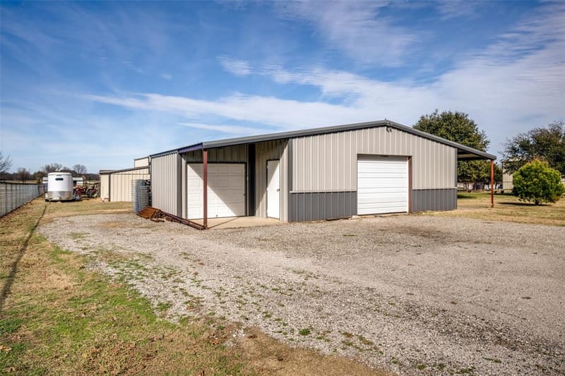 6221 Deer Run Road, Sanger TX 76266 - Photo 11