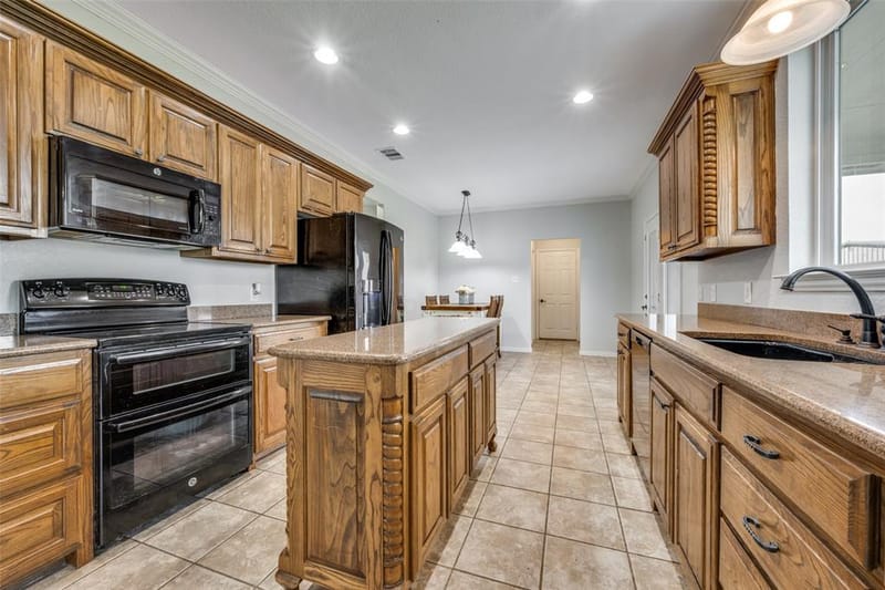 6221 Deer Run Road, Sanger TX 76266 - Photo 19