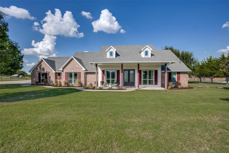 6221 Deer Run Road, Sanger TX 76266 - Photo 8