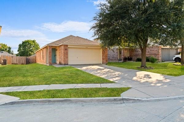 6724 Meadow Way Lane, Fort Worth TX 76179 - Photo 6