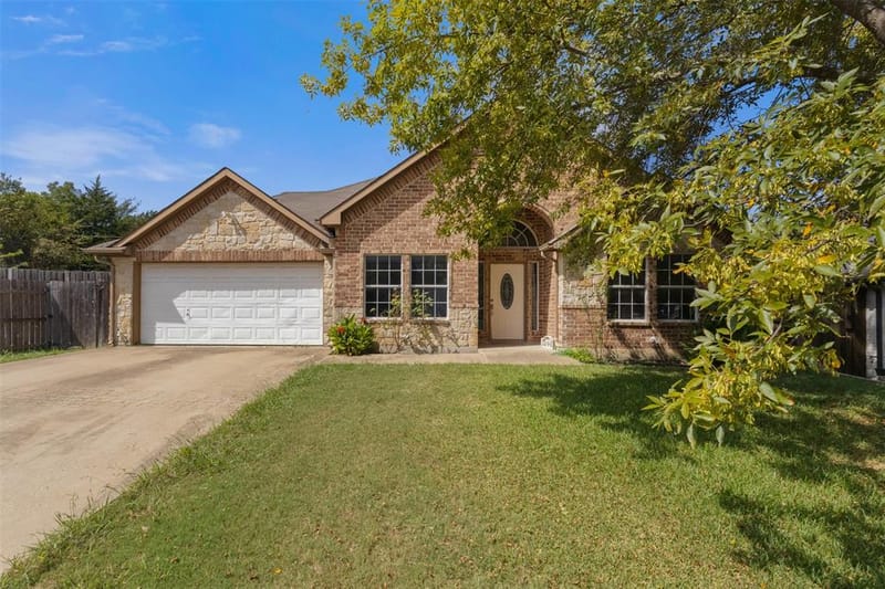 490 Lynne Drive, Rockwall TX 75032