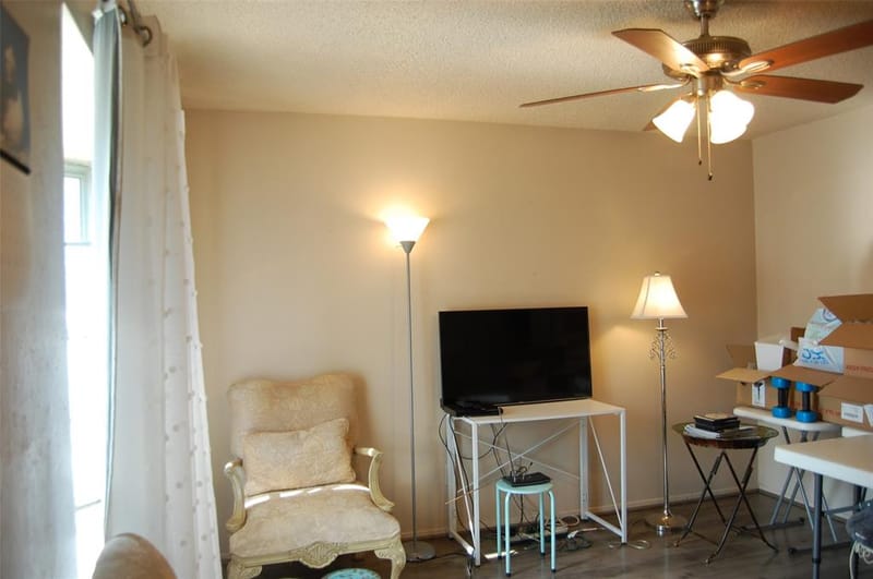 1808 Western Park Drive, Dallas TX 75211 - Photo 3