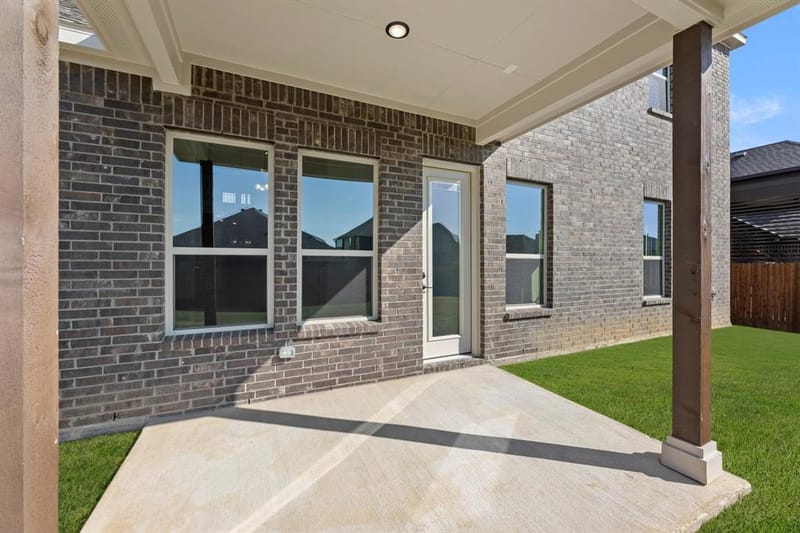 1041 Moss Grove Trail, Justin TX 76247 - Photo 37