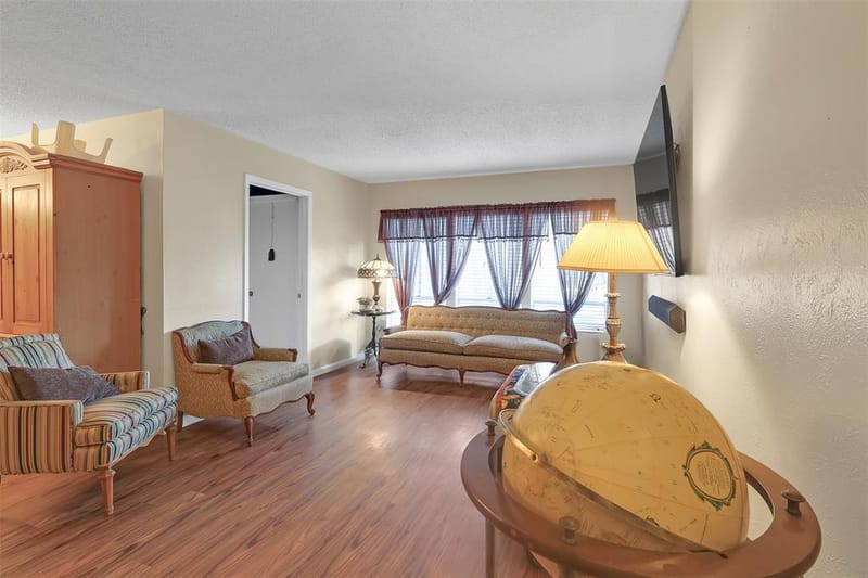 5624 Boca Raton Boulevard # 133, Fort Worth TX 76112 - Photo 2