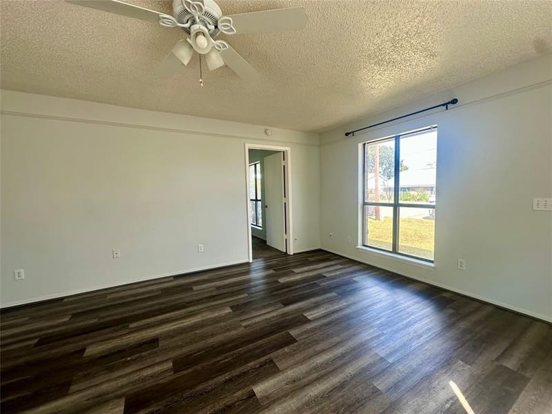 2450 SE 40th Street, Paris TX 75460 - Photo 4