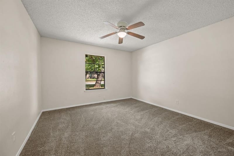 1109 Dennis Drive, Saginaw TX 76179 - Photo 16