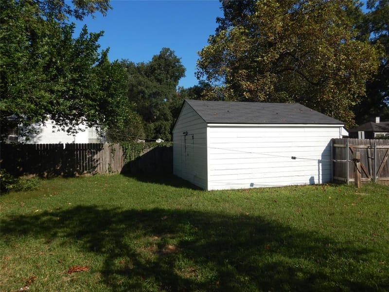 202 Preston Avenue, Shreveport LA 71105 - Photo 11
