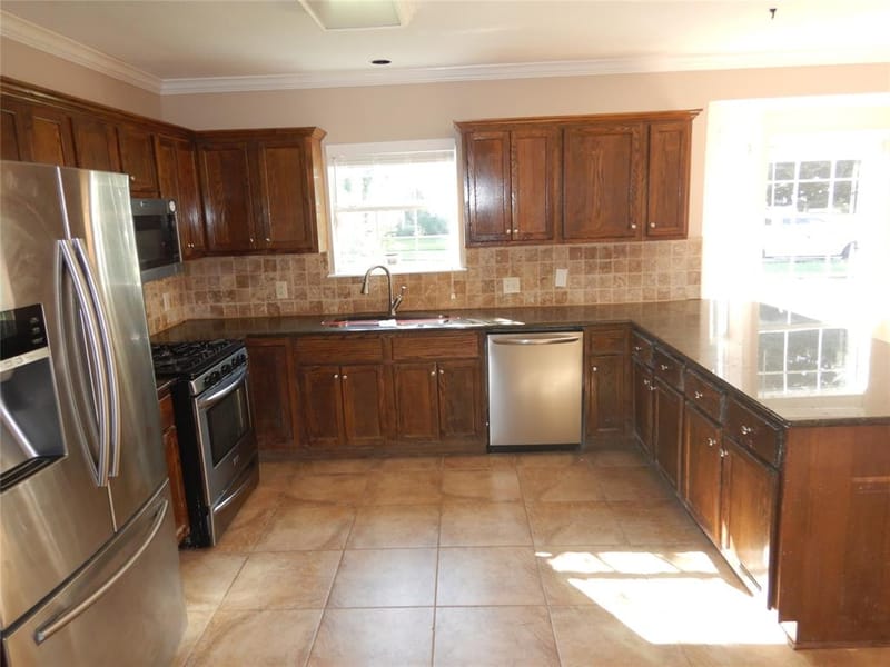 202 Preston Avenue, Shreveport LA 71105 - Photo 4