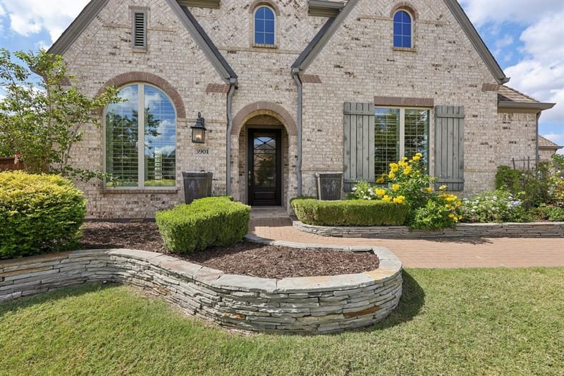 3901 Harrisburg Lane, Celina TX 75009 - Photo 3