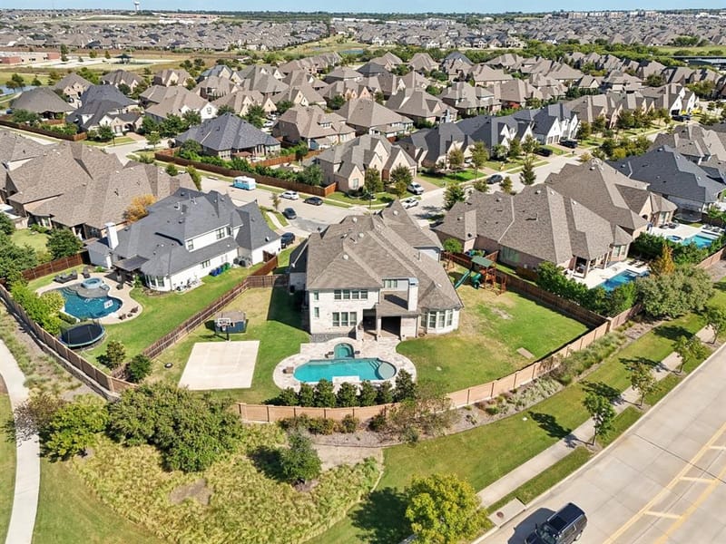 3901 Harrisburg Lane, Celina TX 75009 - Photo 37