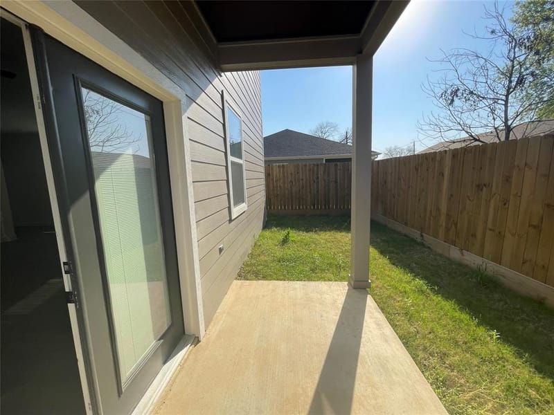 3535 Spring Avenue, Dallas TX 75210 - Photo 19