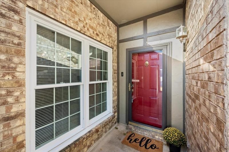 5624 Fox Hunt Drive, Arlington TX 76017 - Photo 3