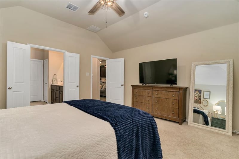 120 Cheryl Drive, Keene TX 76059 - Photo 23