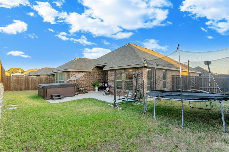 120 Cheryl Drive, Keene TX 76059 - Photo 4