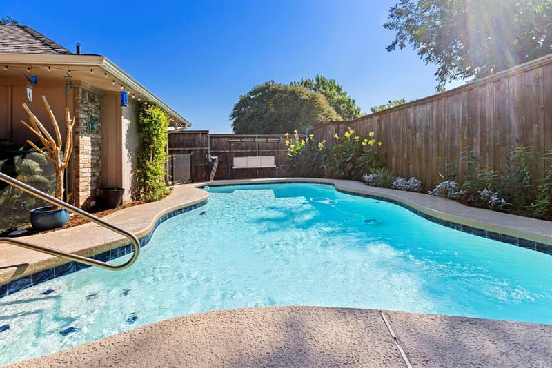 6006 Gentle Knoll Lane, Dallas TX 75248 - Photo 7