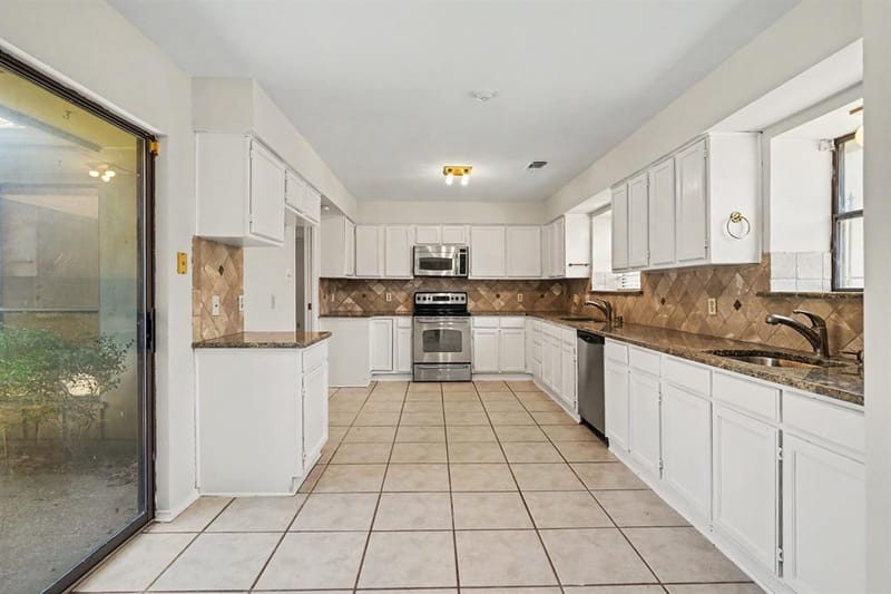 5118 Ledgestone Drive, Fort Worth TX 76132 - Photo 11