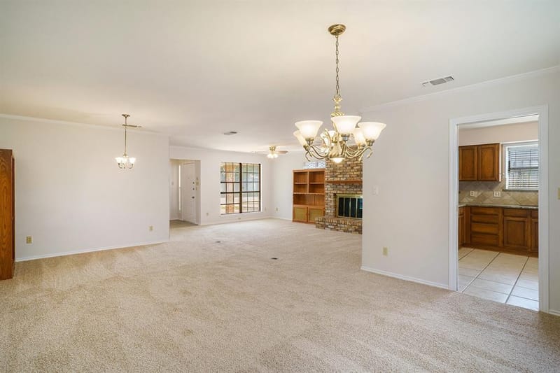 5118 Ledgestone Drive, Fort Worth TX 76132 - Photo 4