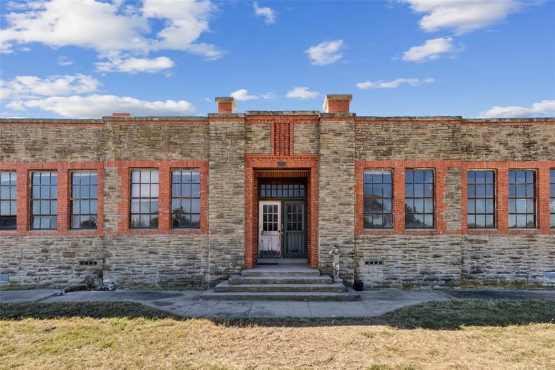 2591 Fm 1204, Decatur TX 76234 - Photo 2