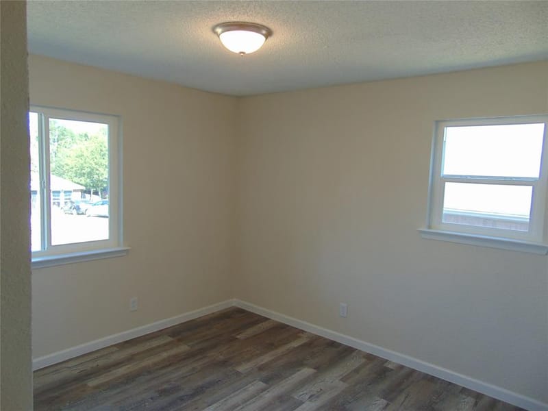 2516 Fatima Avenue, Dallas TX 75241 - Photo 22