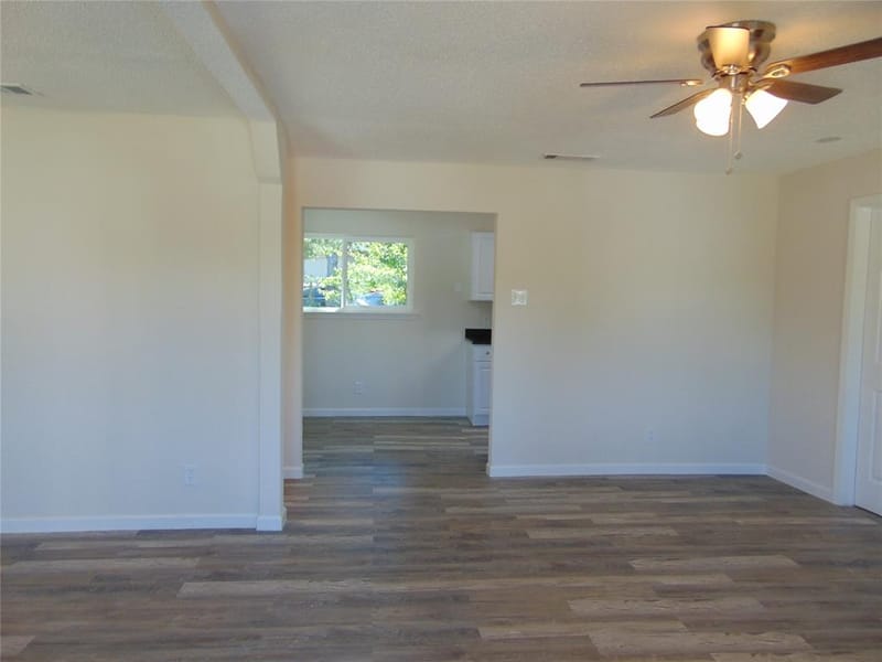 2516 Fatima Avenue, Dallas TX 75241 - Photo 14
