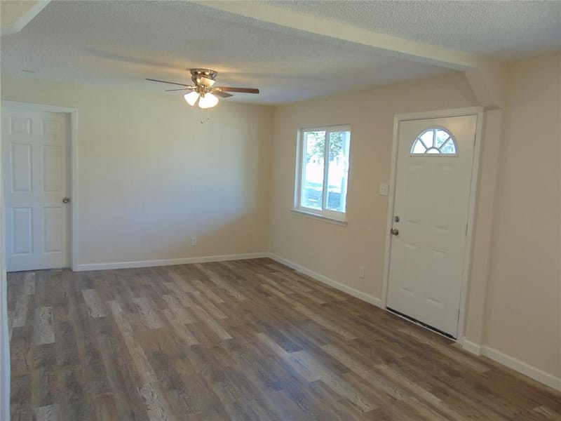 2516 Fatima Avenue, Dallas TX 75241 - Photo 18