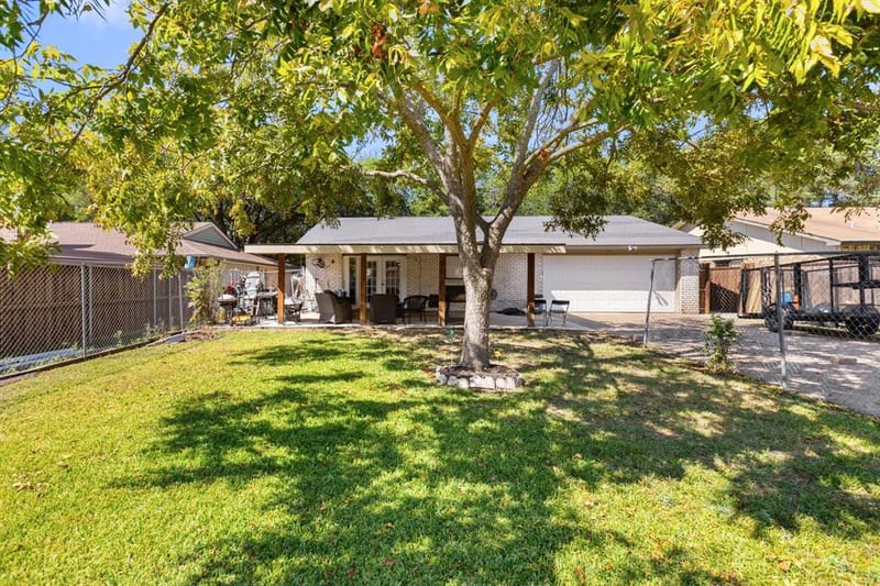 6402 Casa Vista Drive, Garland TX 75043 - Photo 16
