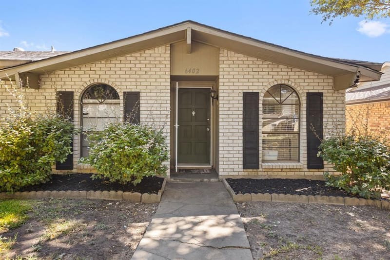 6402 Casa Vista Drive, Garland TX 75043 - Photo 5