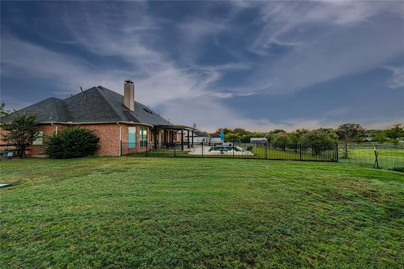 3741 Quail Hollow Street, Celina TX 75009 - Photo 7