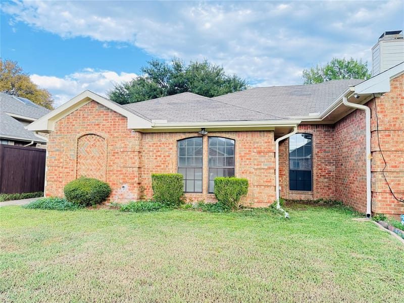 2008 Hearthside Lane, Garland TX 75044 - Photo 2
