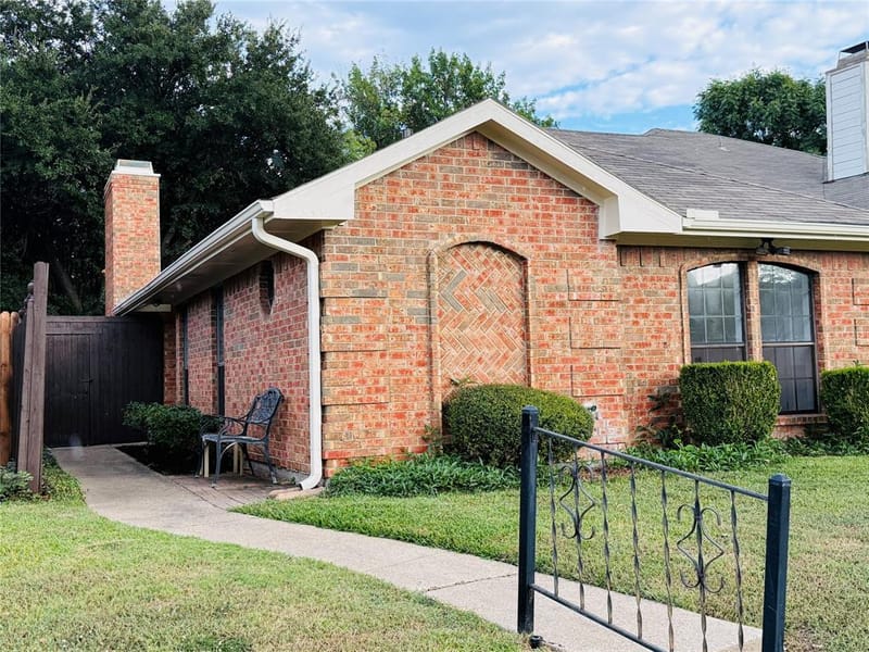 2008 Hearthside Lane, Garland TX 75044