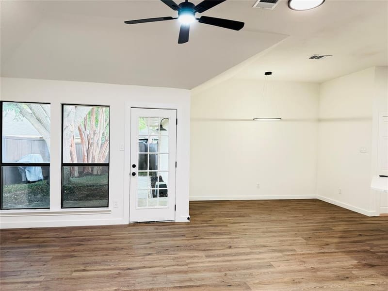 2008 Hearthside Lane, Garland TX 75044 - Photo 33