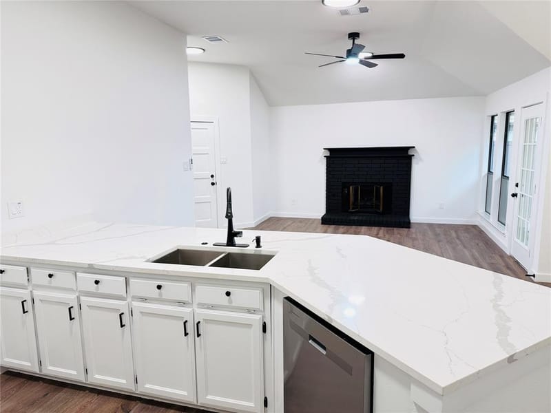 2008 Hearthside Lane, Garland TX 75044 - Photo 35