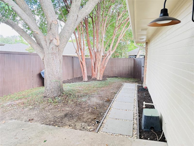 2008 Hearthside Lane, Garland TX 75044 - Photo 31