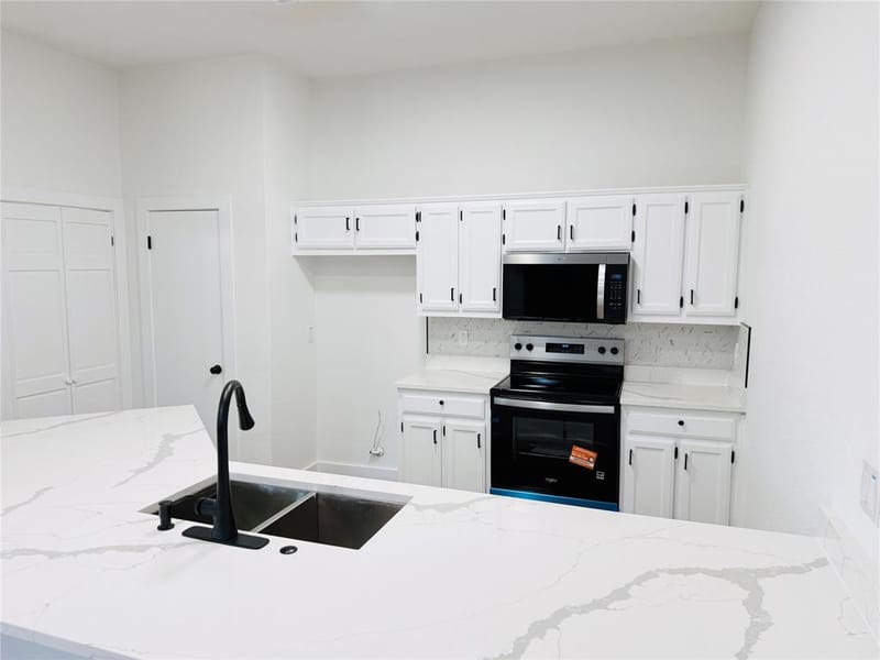 2008 Hearthside Lane, Garland TX 75044 - Photo 8
