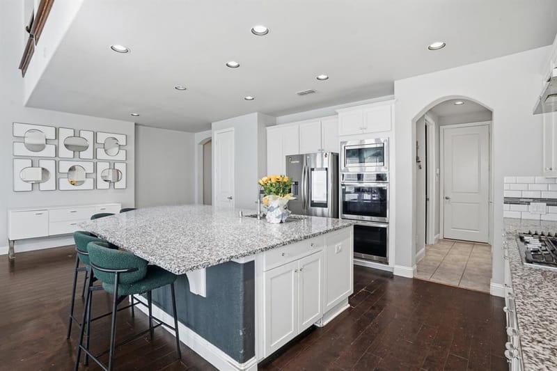 3720 Winchester, The Colony TX 75056 - Photo 8