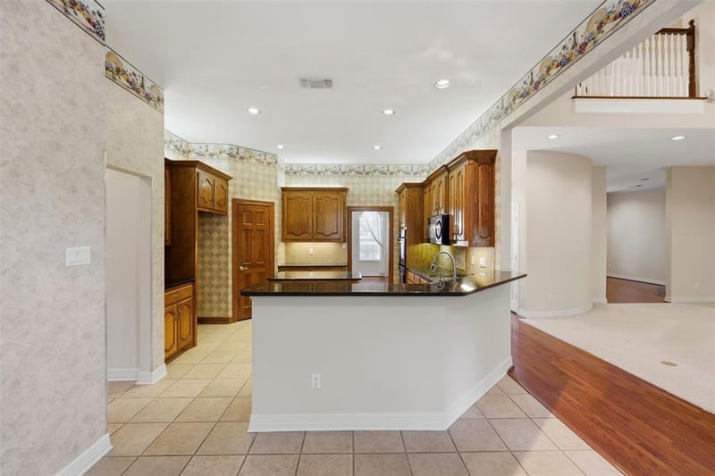 1860 Plum Creek Drive, Midlothian TX 76065 - Photo 16