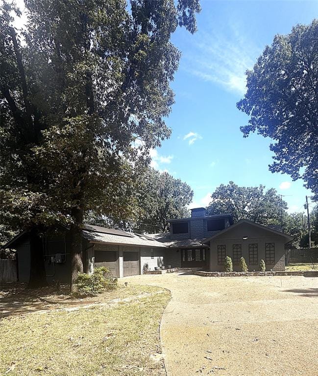 210 Louise Lane, Athens TX 75751