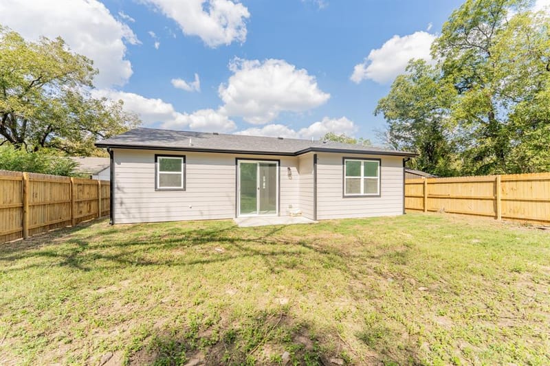 206 Ross Street W, Sulphur Springs TX 75482 - Photo 17