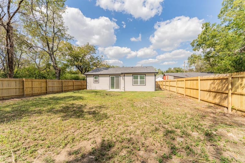 206 Ross Street W, Sulphur Springs TX 75482 - Photo 20
