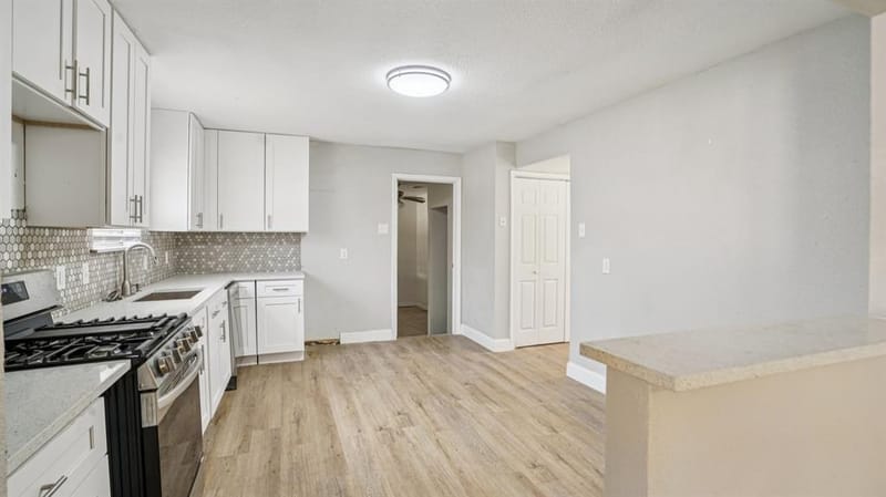 8036 Woodhue Circle, Dallas TX 75228 - Photo 7
